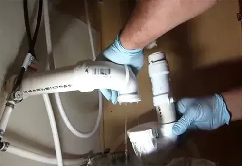 Desentupidora de Cano Urgente na Vila Santa Lúcia